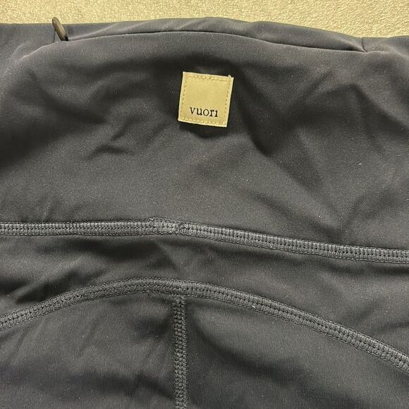 Vuori WOMEN'S STRIDE LEGGING in Atlantic Size M / Like New - Picture 6 of 9